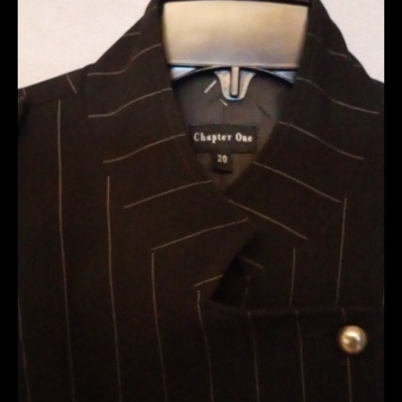 Women Blazer - Picture 2 of 4